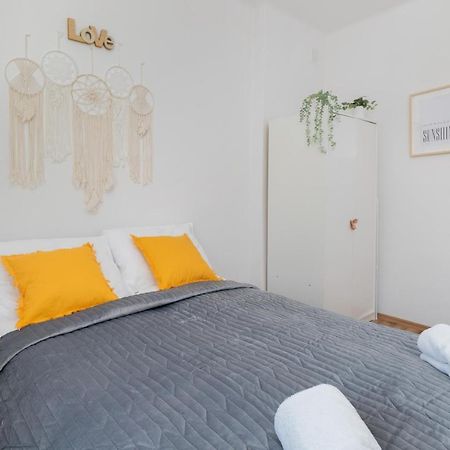 Apartment Swietojanska Riviera กดิเนีย ภายนอก รูปภาพ
